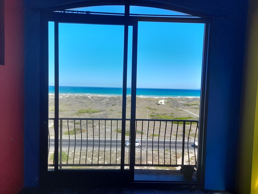 To Let 2 Bedroom Property for Rent in Muizenberg Western Cape